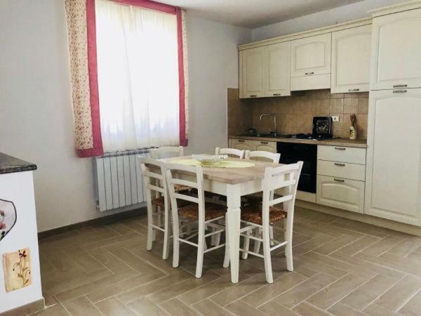 Residence Villa Gioia Сан-Северіно-Лукано Екстер'єр фото